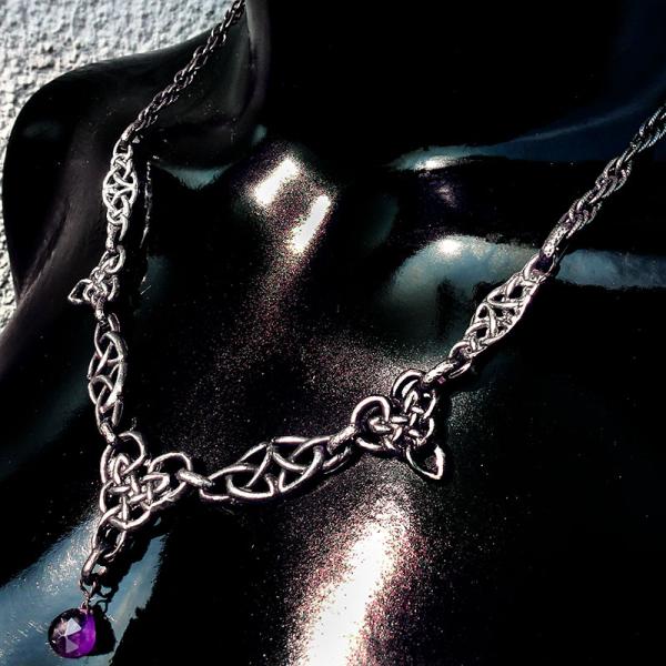 Keltisches Collier mit Amethyst Tropfen